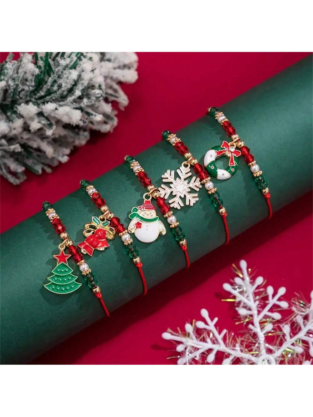 5pcs Christmas Santa Claus &amp; Snowflake Shaped Pendant Braided Bracelet