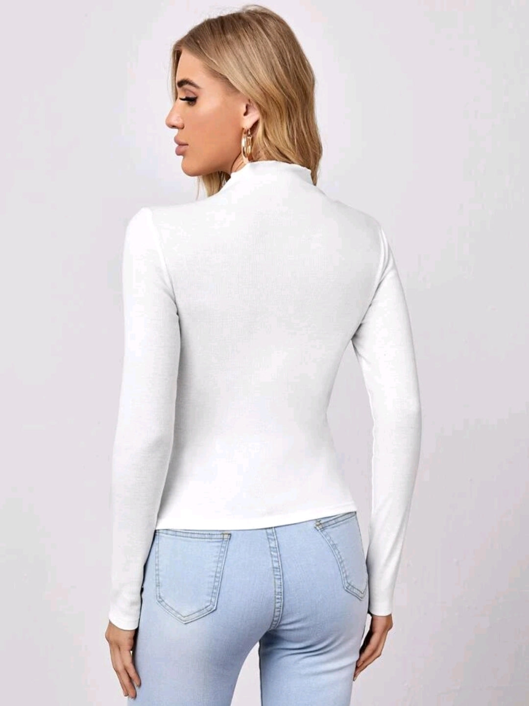 SHEIN Cutout Front Fitted Tee
