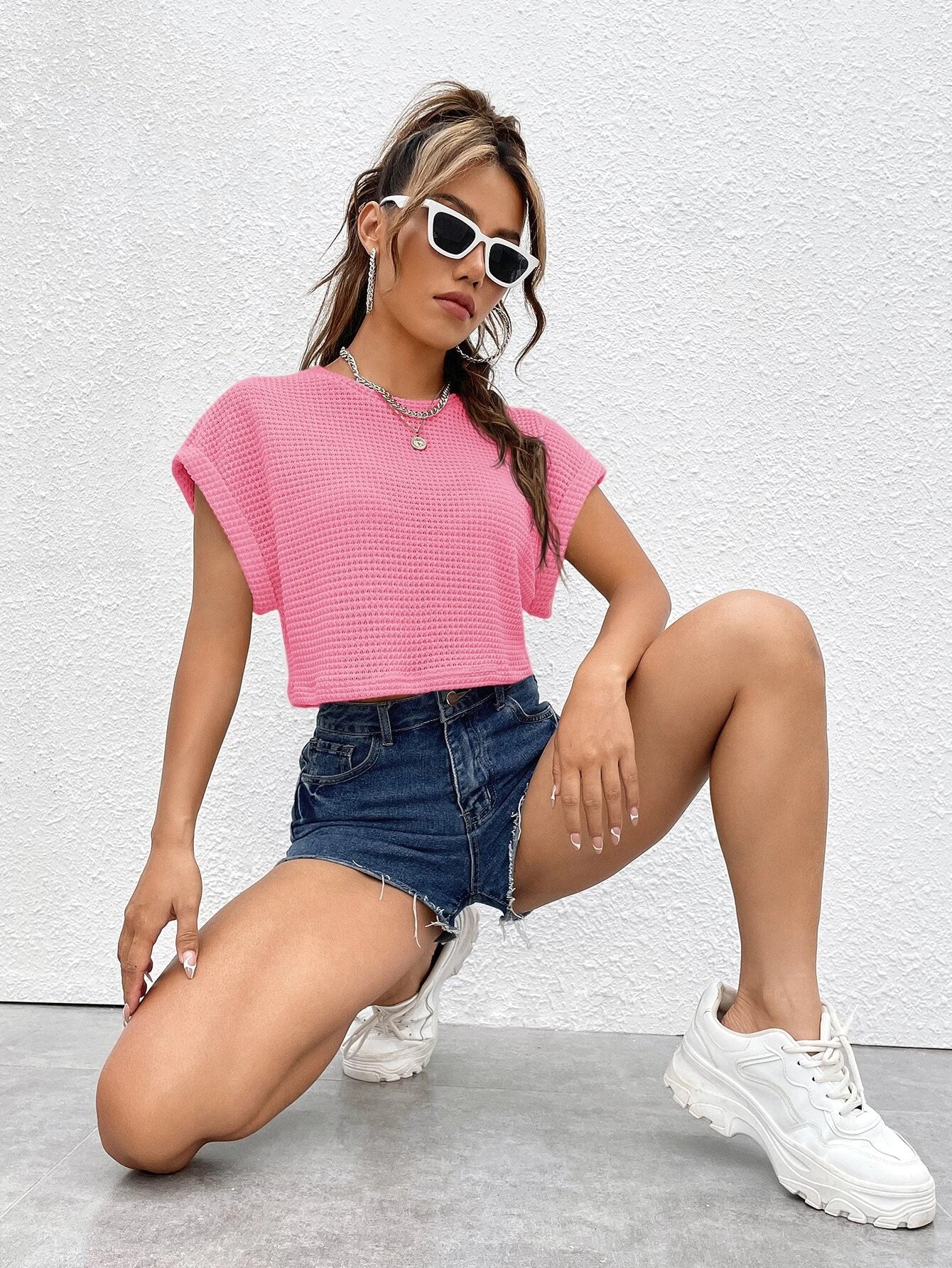 SHEIN EZwear Batwing Sleeve Textured Tee