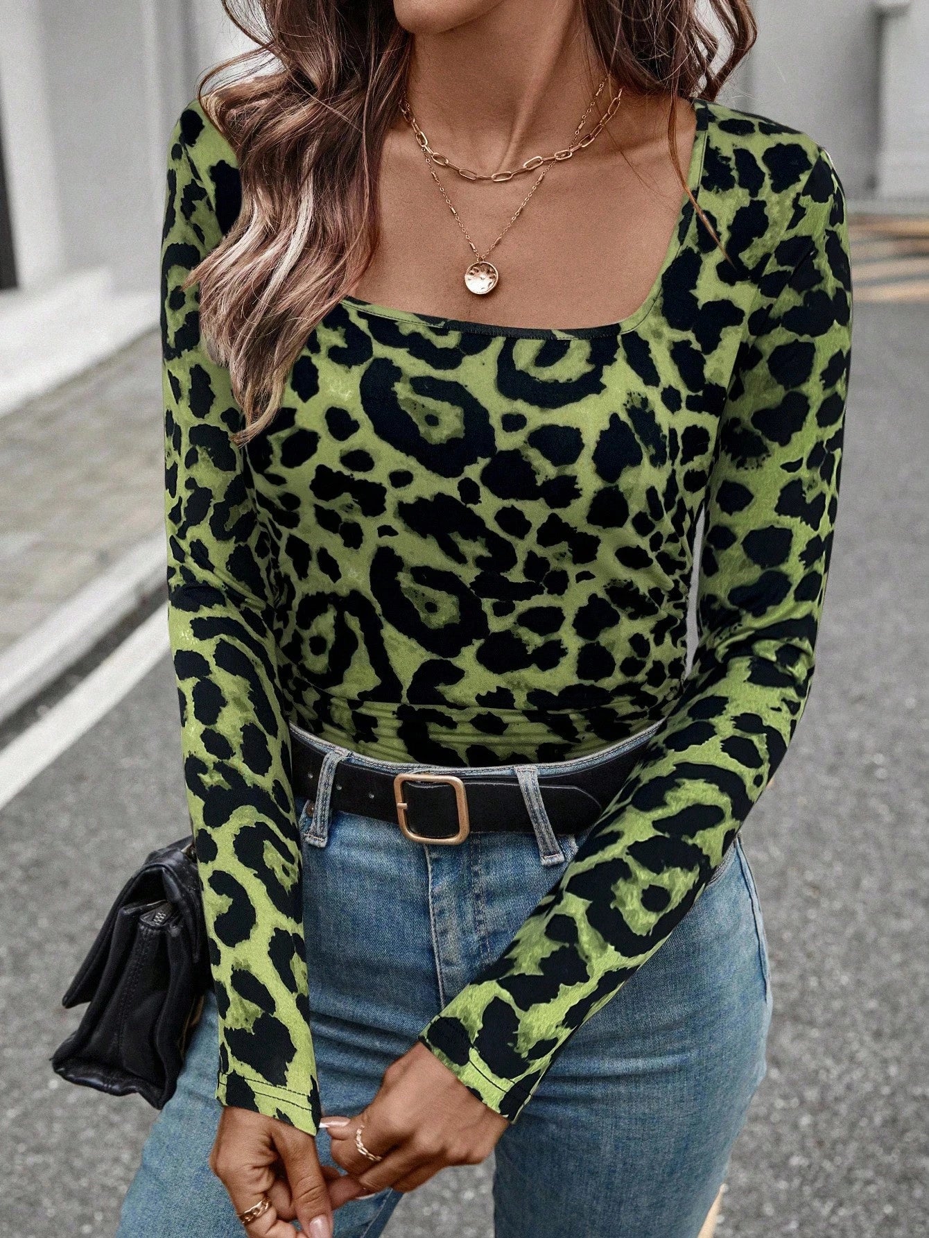 SHEIN LUNE Autumn Leopard Print Ruched Waist Long Sleeve Fitted Women's T-Shirt