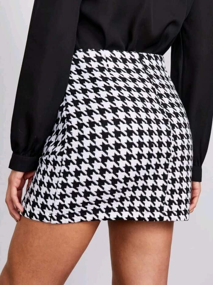Pocket Patched Houndstooth Tweed Skirt - Image 5