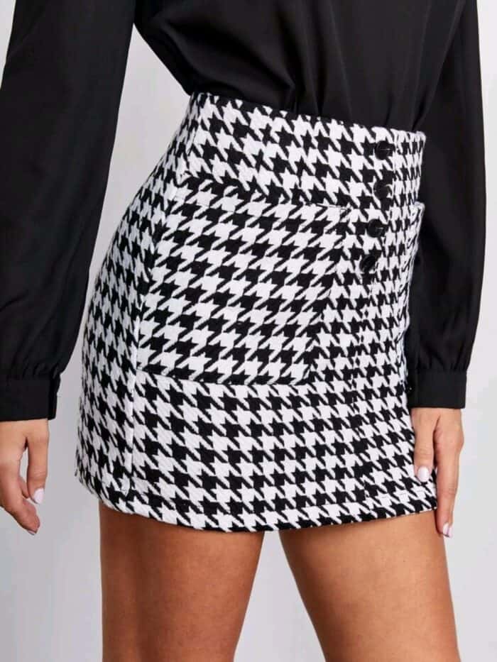 Pocket Patched Houndstooth Tweed Skirt - Image 2