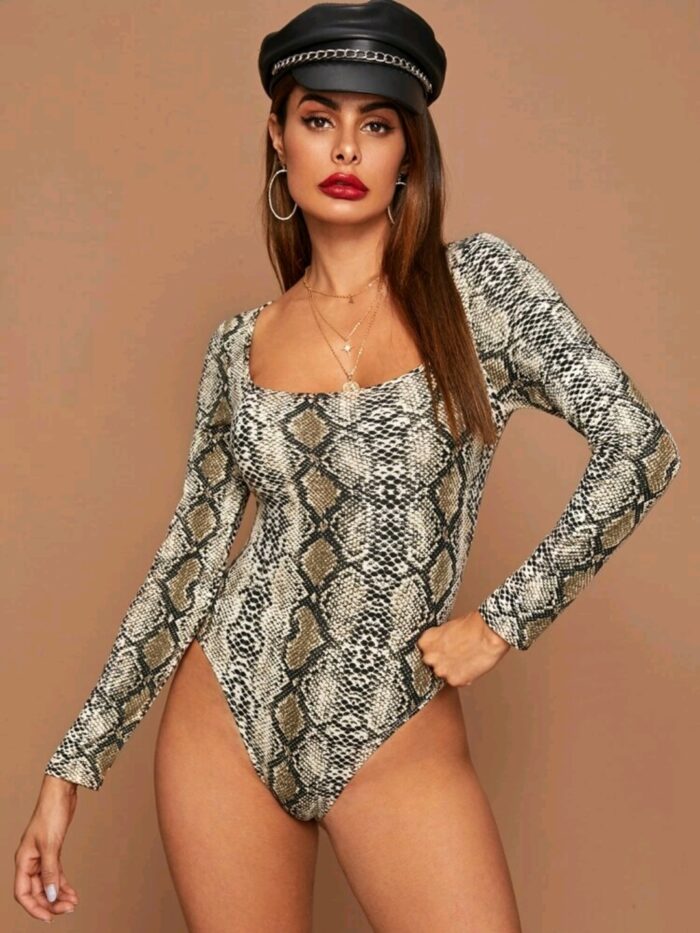 SHEIN Snakeskin Print Square Neck Skinny Bodysuit - Image 5