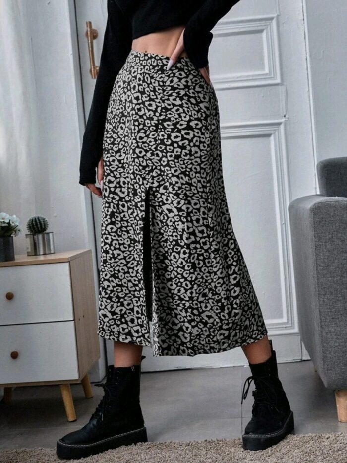 All Over Print Split Thigh Skirt - Image 5