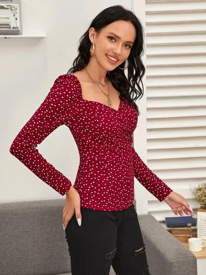 SHEIN Sweetheart Neck Confetti Heart Print Top - Image 2