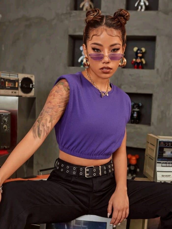 Shoulder Pad Rib-Knit Crop Tee - Image 4