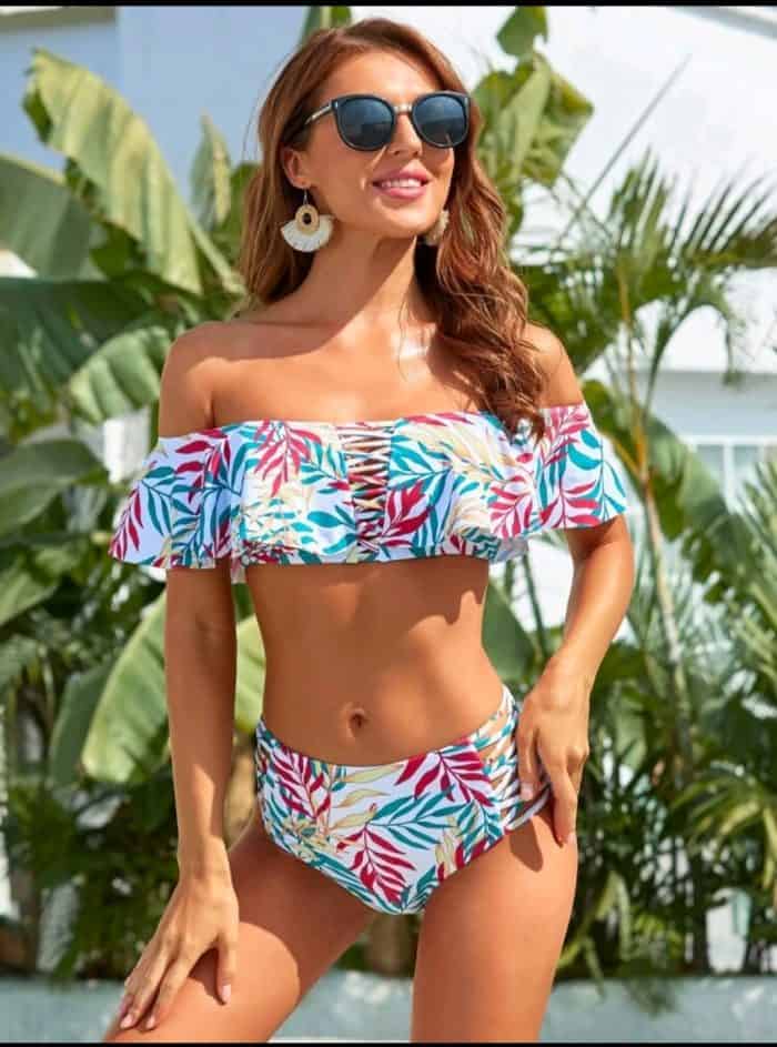 Leaf Print Criss Cross Flounce Bikini Swimsuit - Image 3
