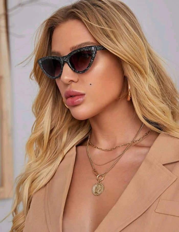 Glitter Cat Eye Sunglasses With Random Case - Image 2