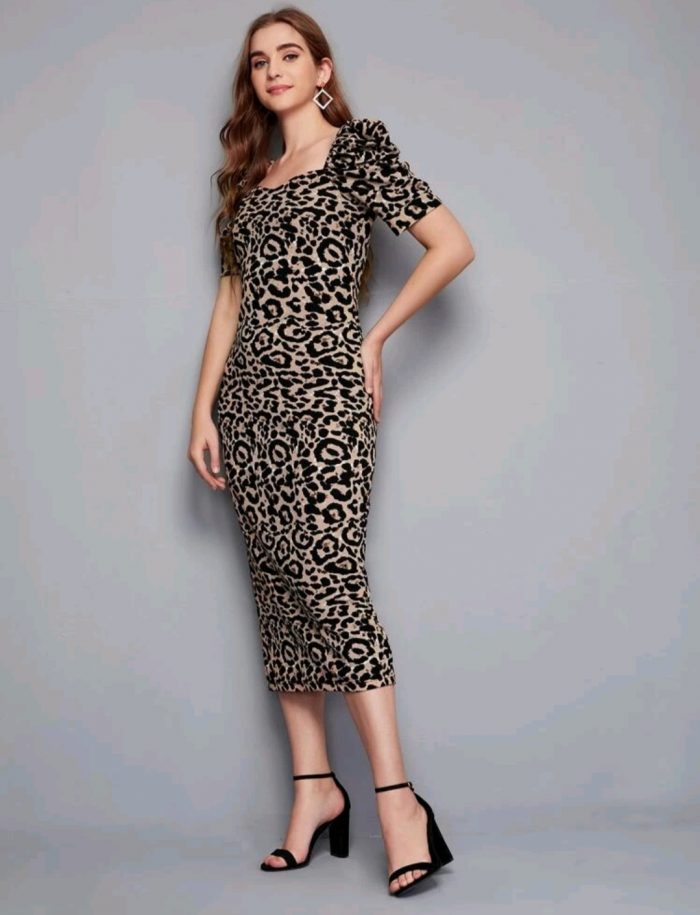 SHEIN Leopard Print Puff Sleeve Slit Hem Dress - Image 3