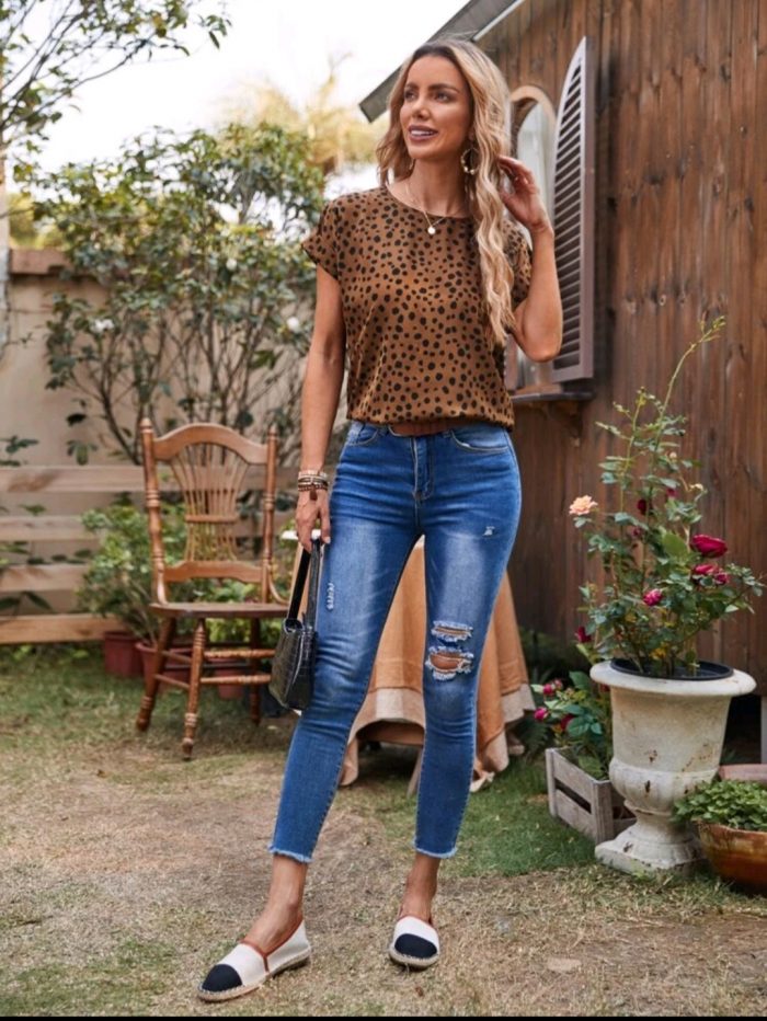 EMERY ROSE All Over Print Roll Up Sleeve Top - Image 2