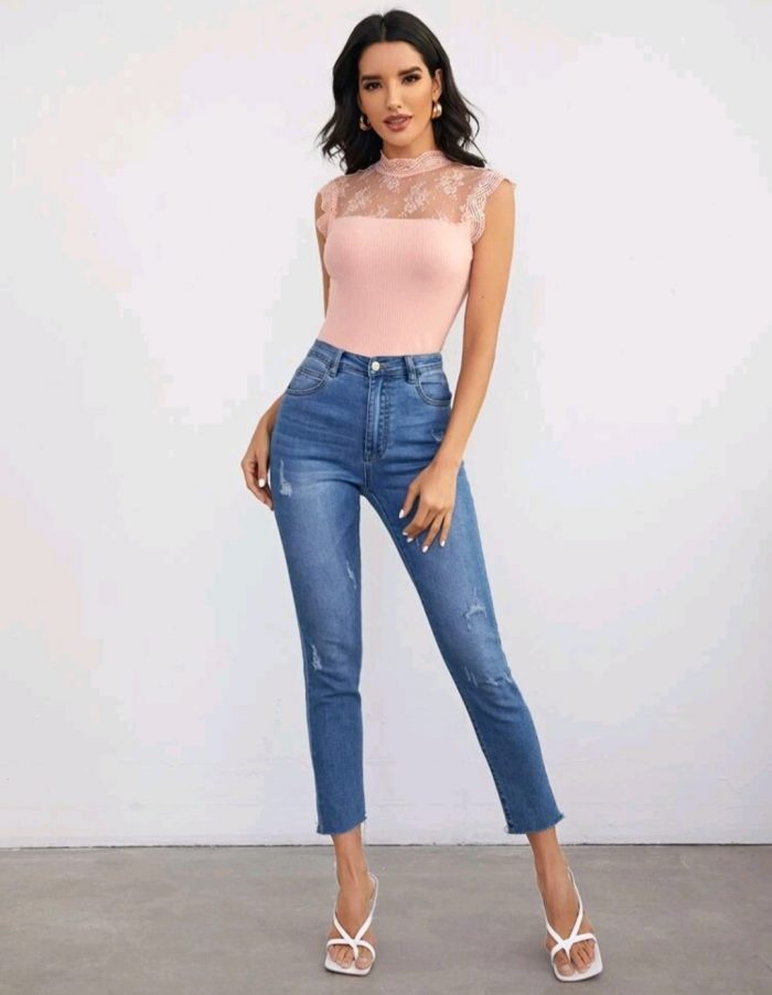 SHEIN Keyhole Back Lace Yoke Insert Rib-knit Tank Top - Image 4