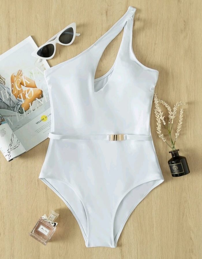 Cut-out One Shoulder One Piece Swimsuit