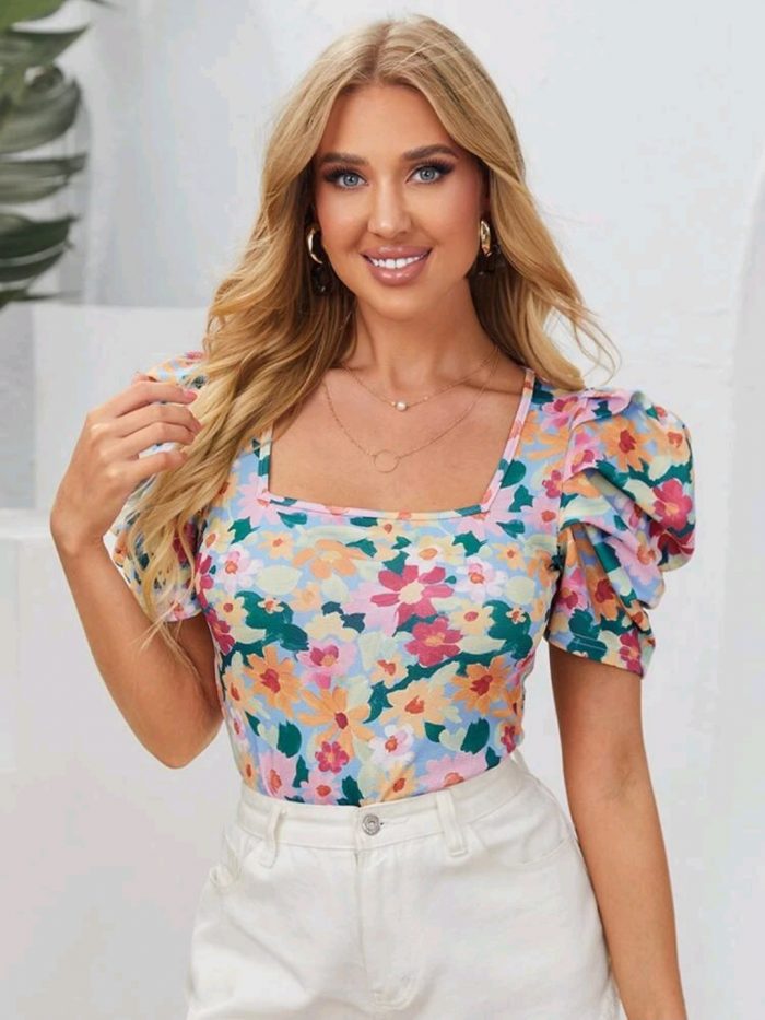 SHEIN Puff Sleeve Allover Floral Print Top - Image 4