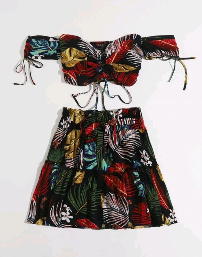 SHEIN Tropical Print Drawstring Ruched Bardot Crop Top & Skirt Set - Image 4
