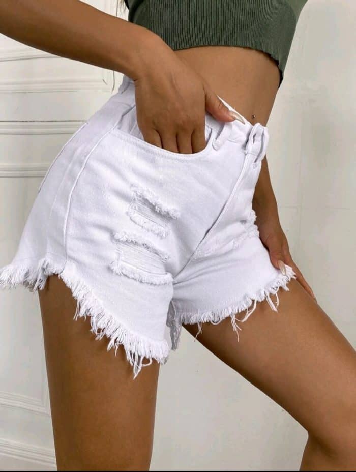 Ripped Detail Raw Hem Denim Shorts - Image 3
