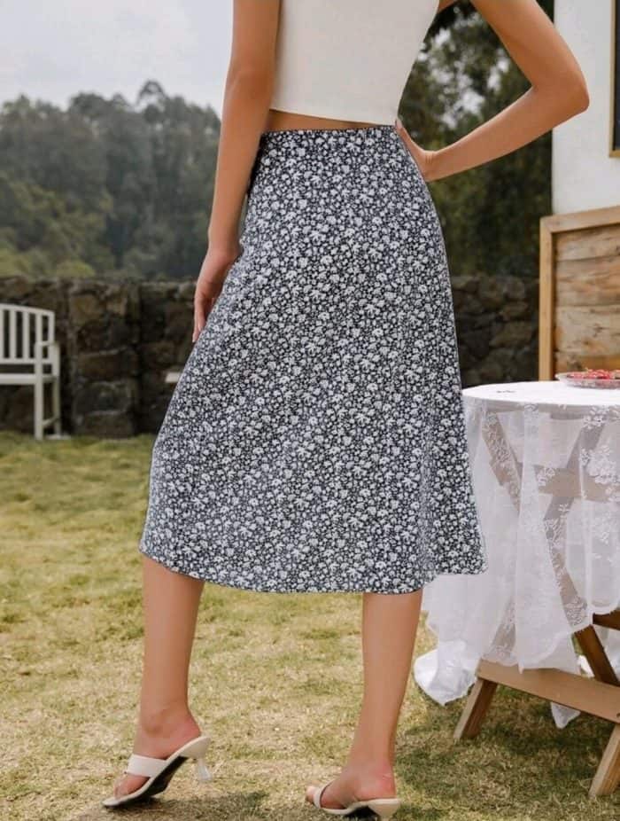 Ditsy Floral Split Thigh Skirt - Image 4