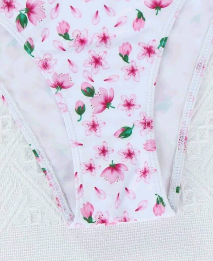 Ditsy Floral Underwire Bikini Swimsuit - Image 2