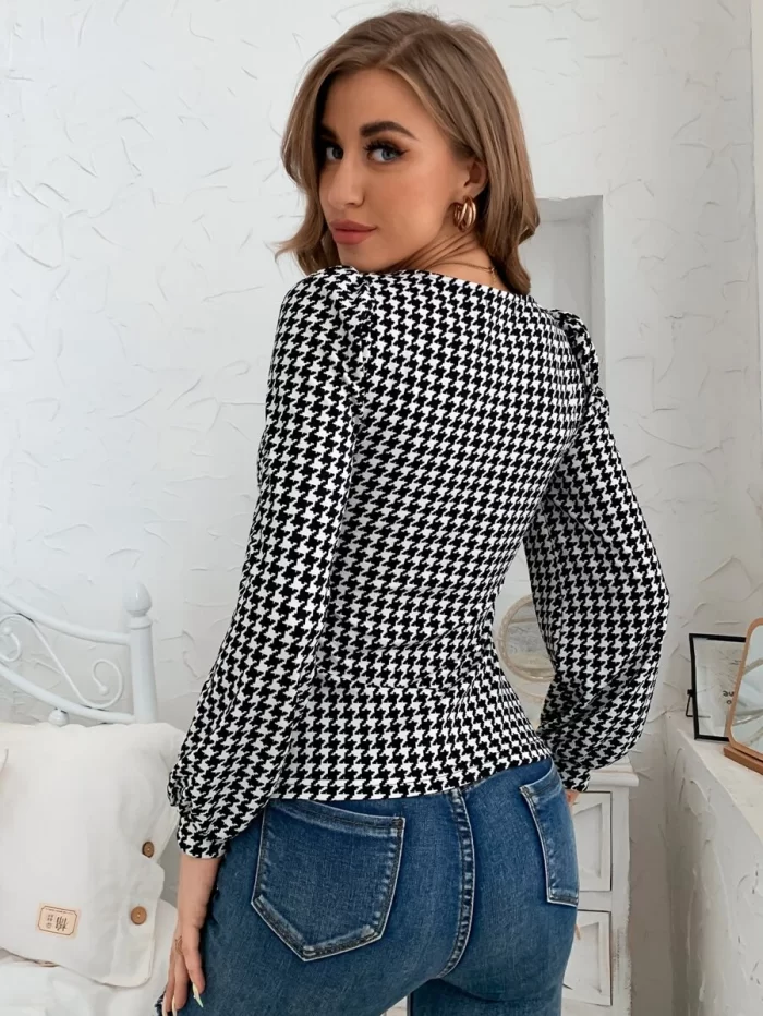 Houndstooth Print Lantern Sleeve Crop Tee - Image 5