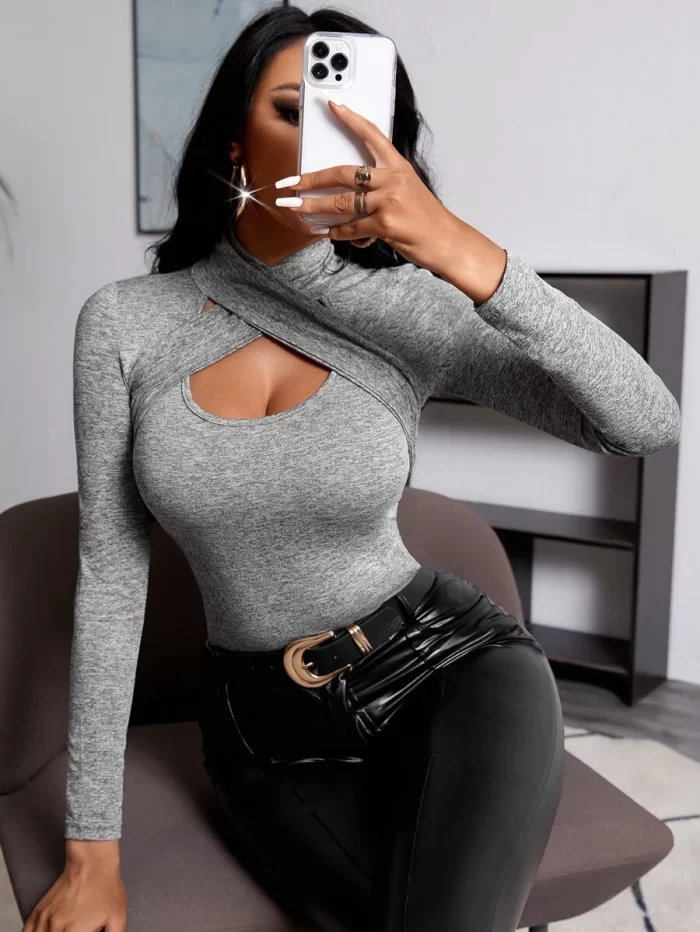 SHEIN SXY Cut Out Crossover Front Tee
