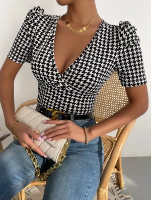 Deep V Neck Houndstooth Print Wrap Puff Sleeve Crop Tee