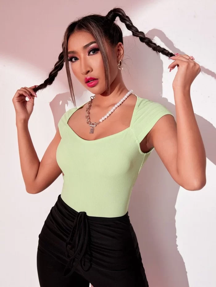 Ribbed Knit Sweetheart Neck Tee - Image 3