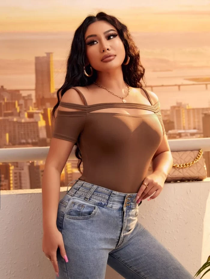 SHEIN SXY Cold Shoulder Cut Out Front Tee - Image 6