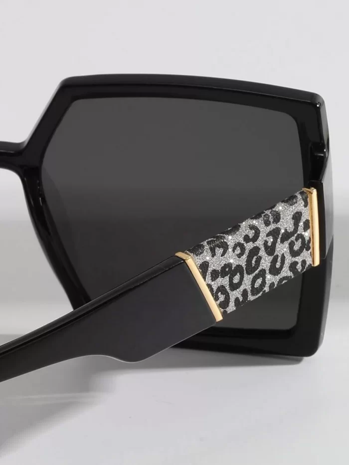 Square Frame Fashion Glasses - Image 4
