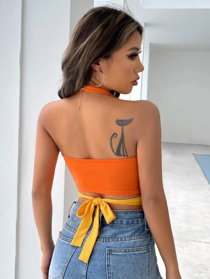 Halter Neck Colorblock Letter Graphic Tie Back Crop Top - Image 3
