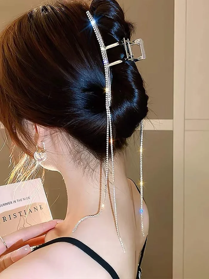 Rhinestone Fringe Decor Hair Claw