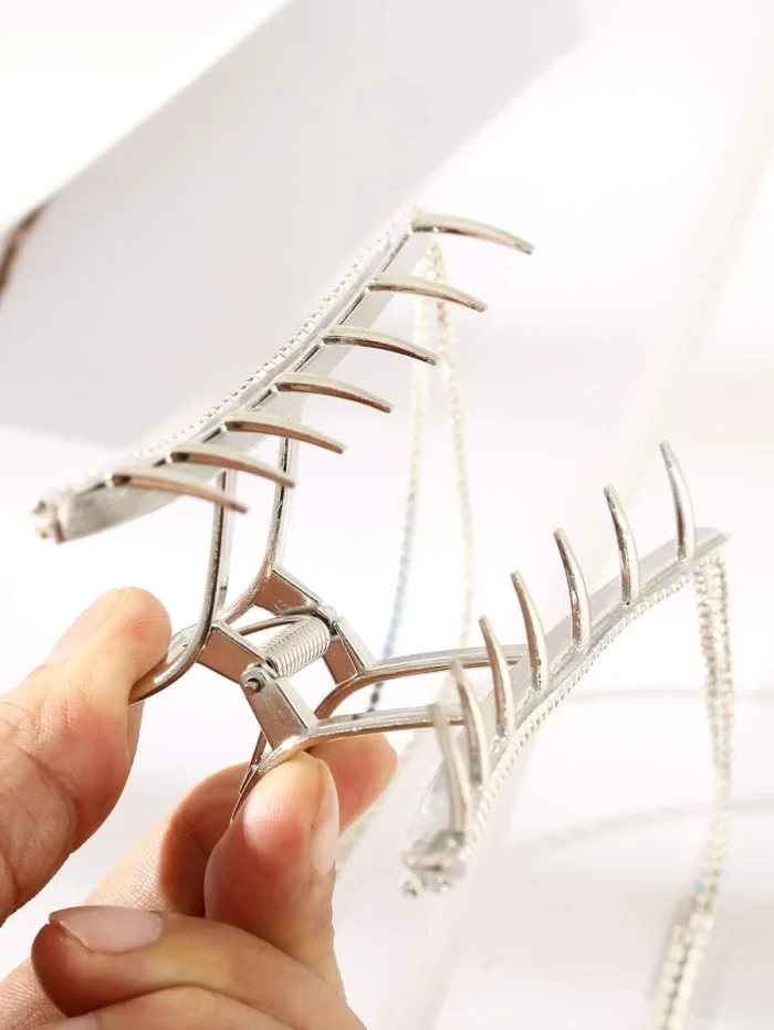 Rhinestone Fringe Decor Hair Claw - Image 3
