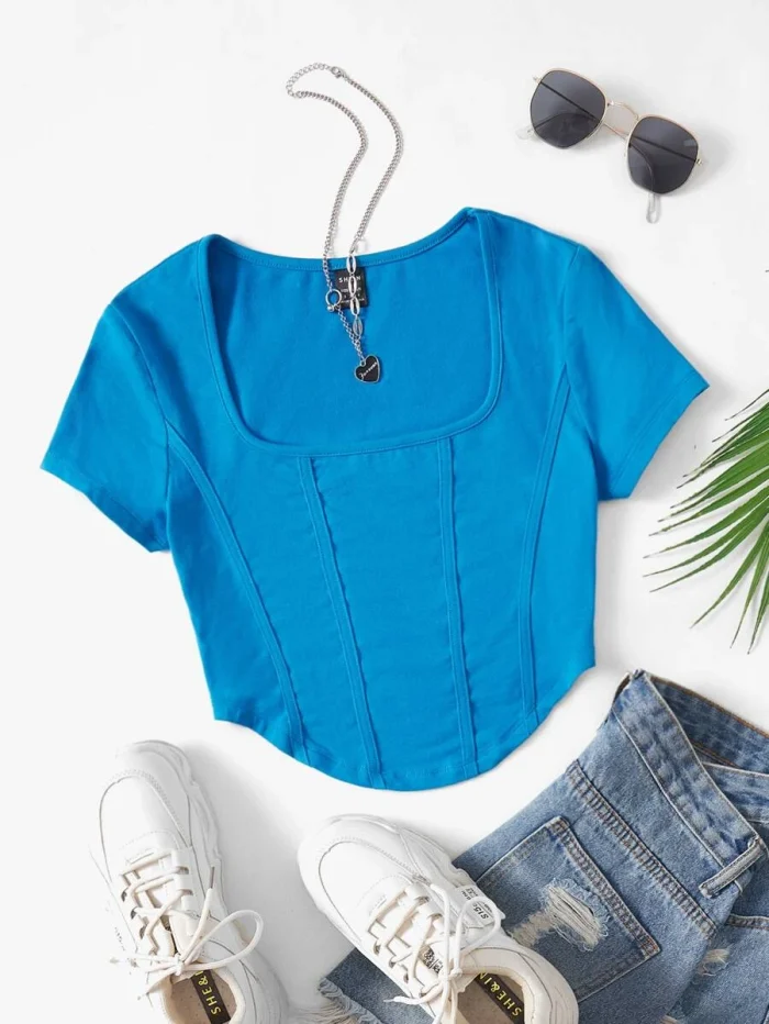 SHEIN EZwear Scoop Neck Asymmetrical Hem Crop Tee