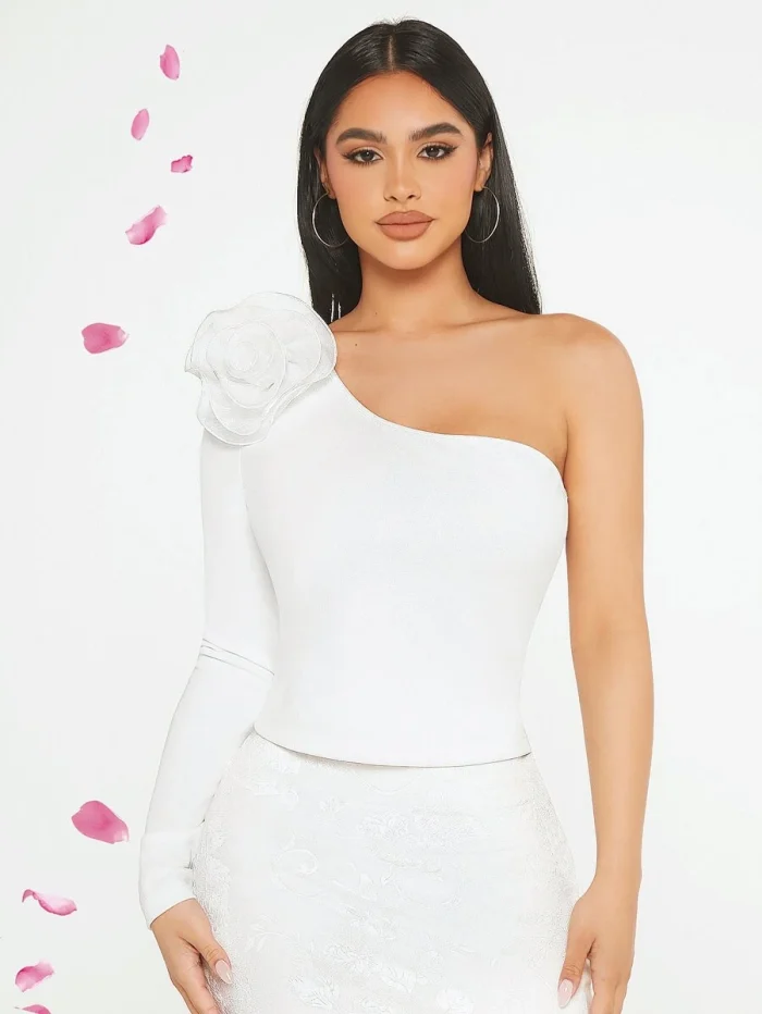 SHEIN SXY One Shoulder Stereo Flower Tee