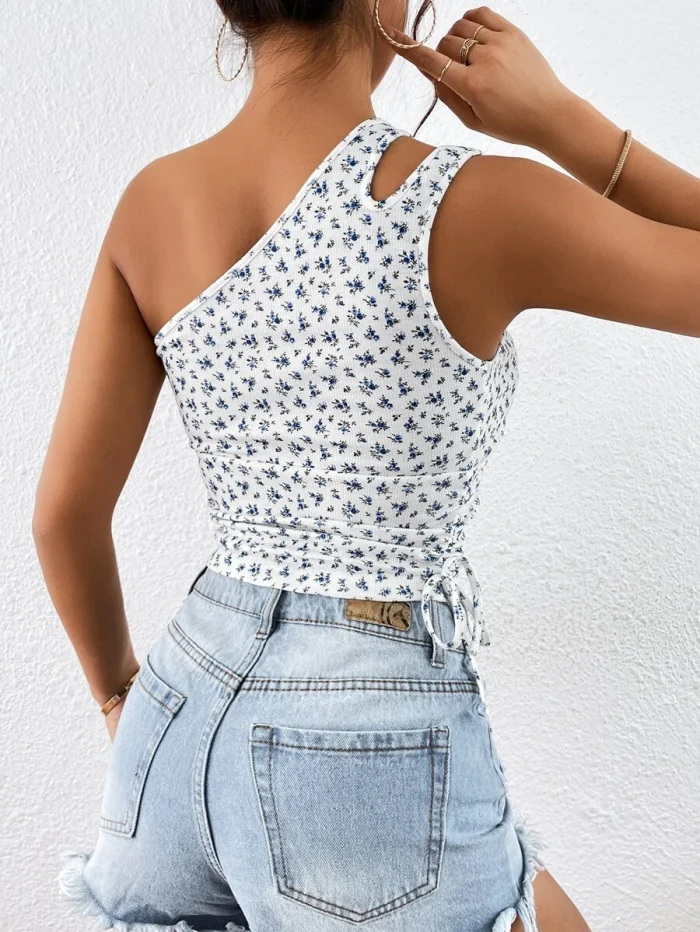 SHEIN Unity Ditsy Floral Print Cut Out One Shoulder Drawstring Side Crop Top - Image 2