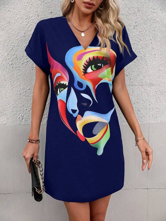 Figure Graphic Batwing Sleeve Tunic Dress
