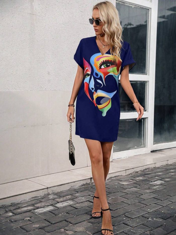 Figure Graphic Batwing Sleeve Tunic Dress - Image 5