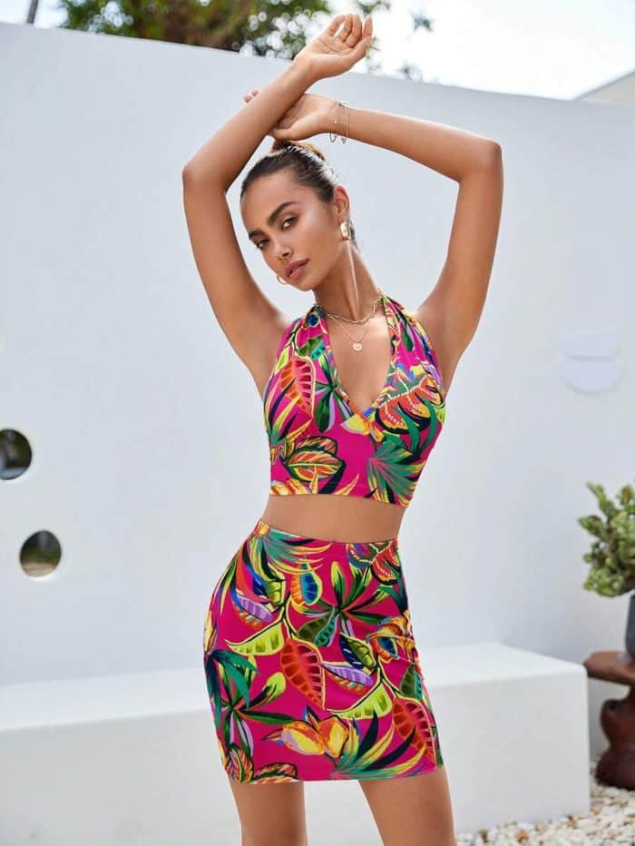 SHEIN Tropical Print Tie Backless Halter Top & Bodycon Skirt - Image 3