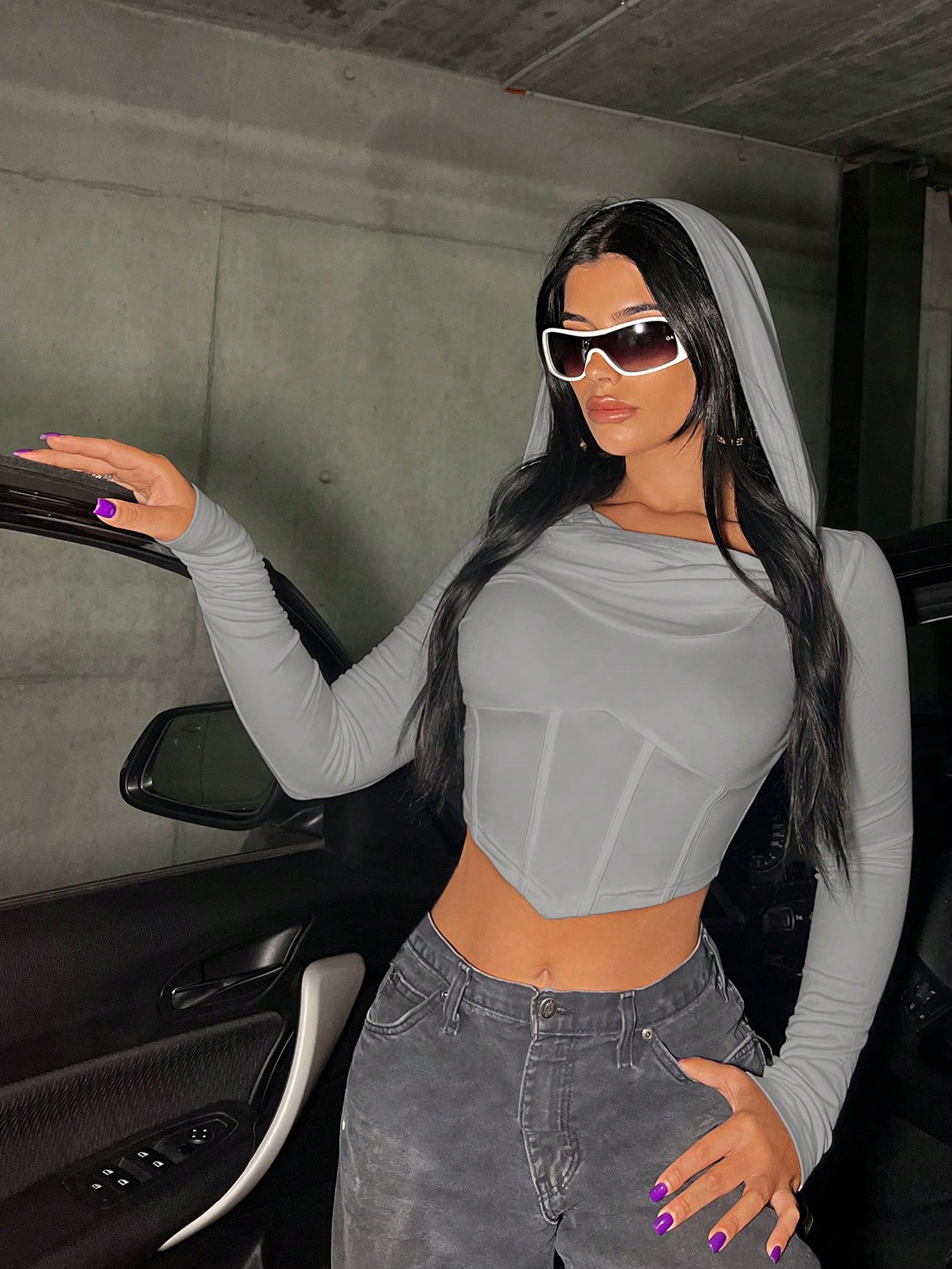 SHEIN ICON Solid Asymmetrical Hem Hooded Crop Tee - Image 5