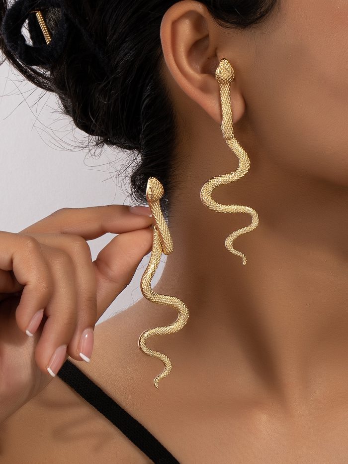 1 Pair Snake Serpent Front & Back Stud Statement Earring for Women - Image 2