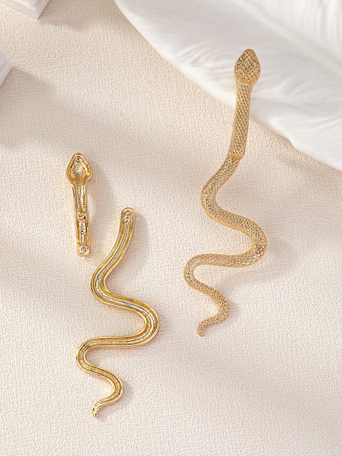 1 Pair Snake Serpent Front & Back Stud Statement Earring for Women - Image 3