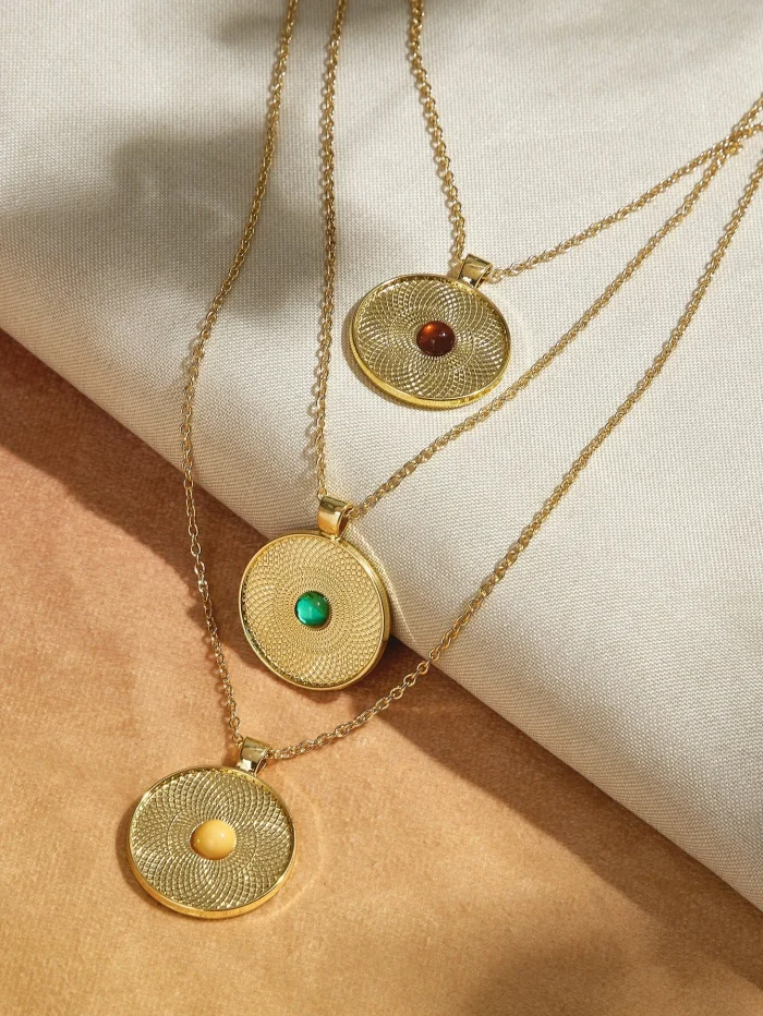 Round Charm Layered Necklace - Image 4