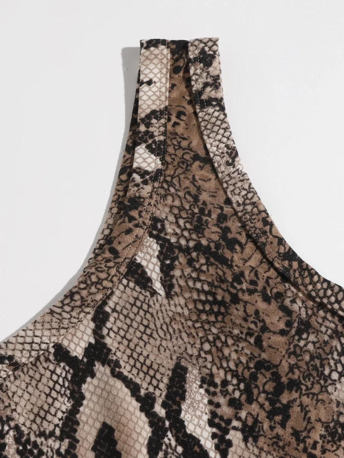 SHEIN Essnce One Shoulder Snakeskin Print Top - Image 3