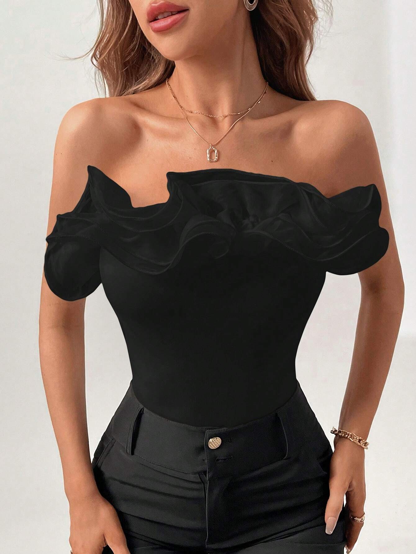 SHEIN Privé Solid Layered Ruffle Trim Tube Bodysuit