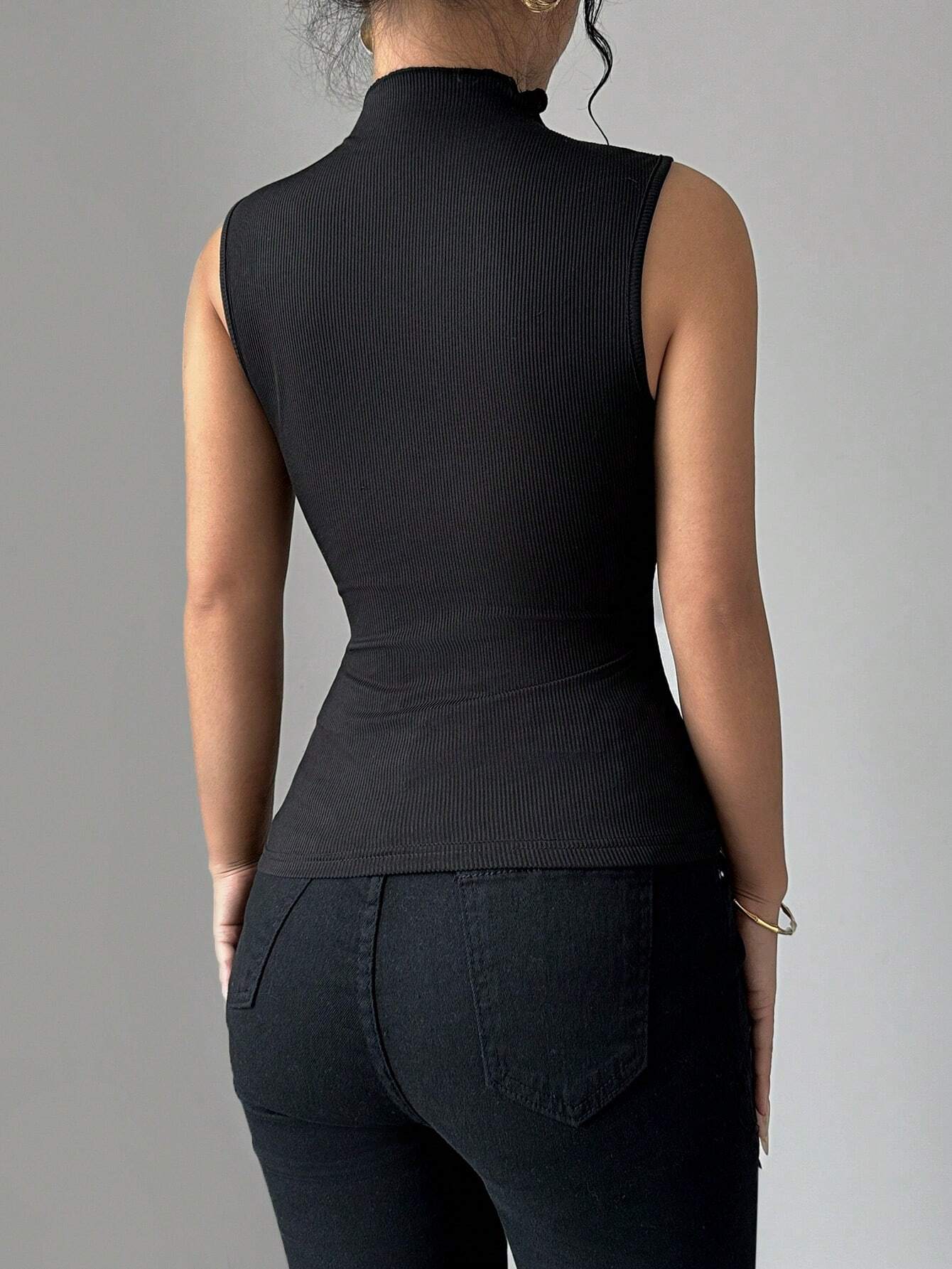 SHEIN Privé Women's Tight-Fitting Sexy 3D Mesh Floral Strap Camisole Top - Image 2