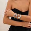 1pc Exaggerated Metallic Circular Bangle With Hollow Out Asymmetrical Shapes, Simple & Stylish Ladies All-Match Sexy Bracelet