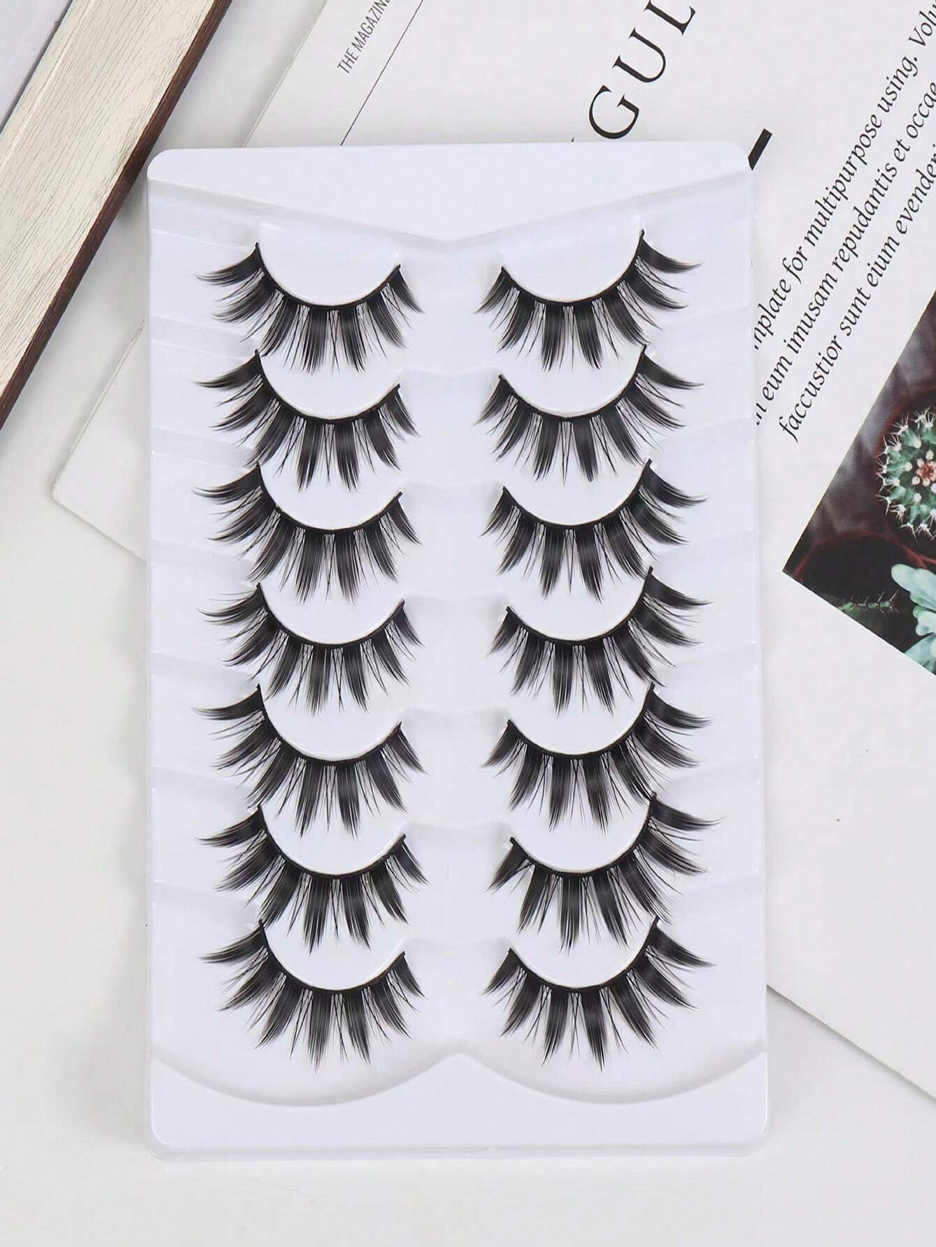 Manga Lashes Pointed Cat Eye Lashes, Natural Look Anime False Eyelashes Individual Wispy Korean Makeup Eyelashes Clusters - Image 5