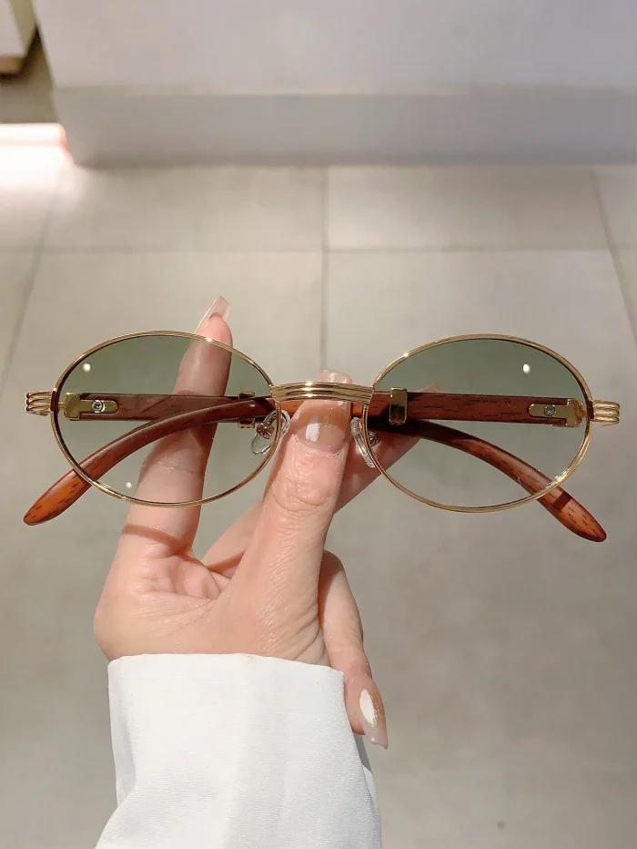 New Retro Oval Frame Fashion Glasses With Trendy Design And Wood-Grain Textured Arms Vintage Shades - Image 2
