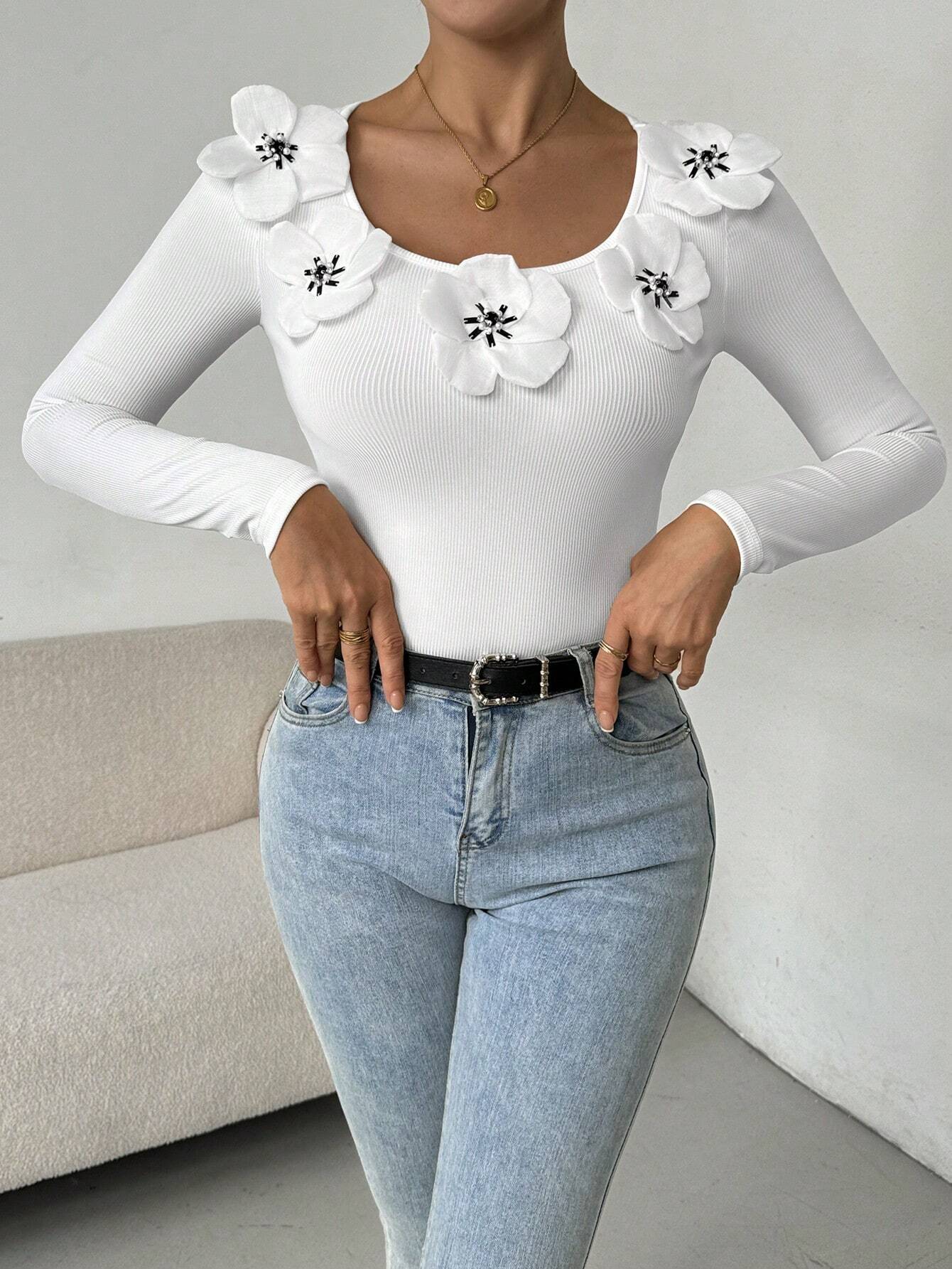 SHEIN Privé Women's Floral Decorated Minimalist Daily Wear Long Sleeve T-Shirt - Image 3