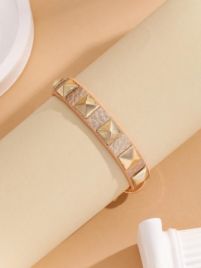 1pc Women's Rocker Pu Leather Triangle Rivet Motorcyle Bracelet - Image 5
