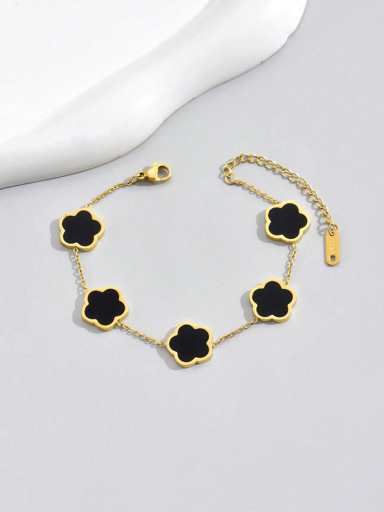 LIEBEIRIS 1pc Stainless Steel Penta Flower Design Bracelet For Women, 18k Gold-Plated - Image 2