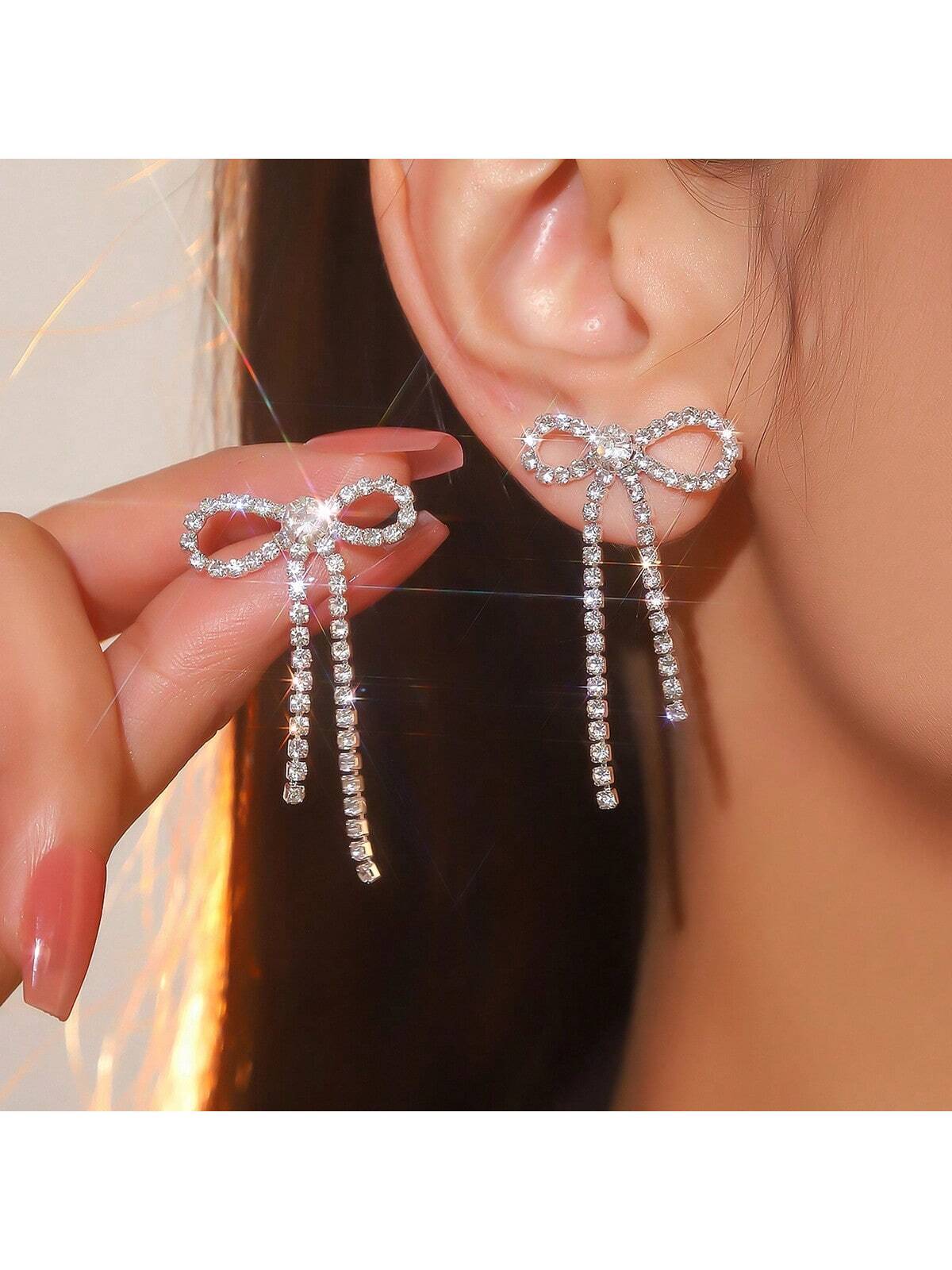 Retro Shining Tassel Club Bow Tie Crystal Rhinestone Earrings